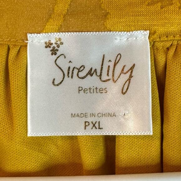 Siren Lily Yellow Lace Overlay V-Neck Roll Tab Sleeve Blouse Size PXL - Picture 6 of 8